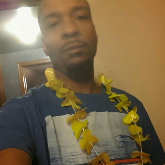 Meet your Posher, Brian - Picture 1 of 1